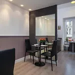 Maison d'hôtes Flat 285 La 4*