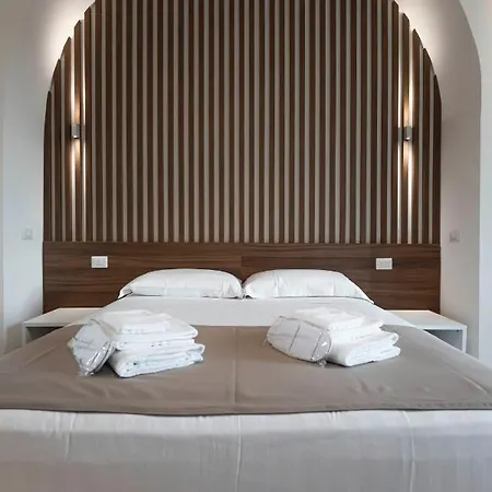 Flat 285 La 4* Roma