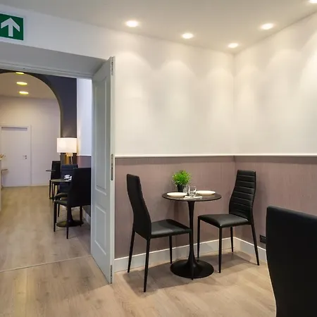 Gasthuis Flat 285 La 4*