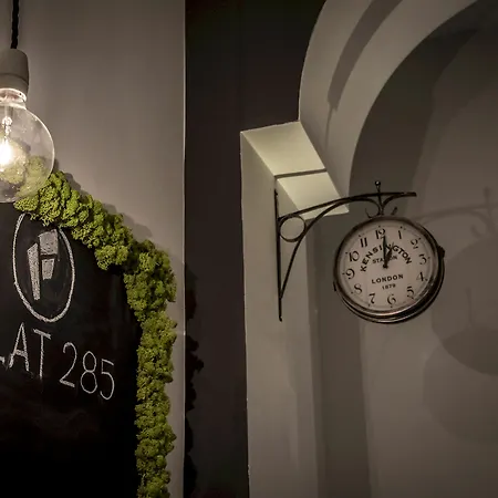 Flat 285 La 3* Řím