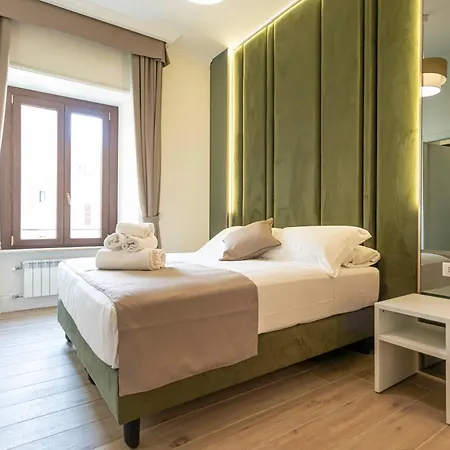 Flat 285 La