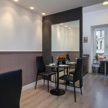 Πανσιόν Flat 285 La 4*