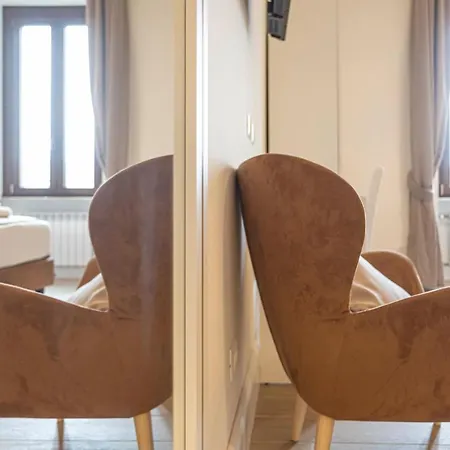 Flat 285 La 3* Roma