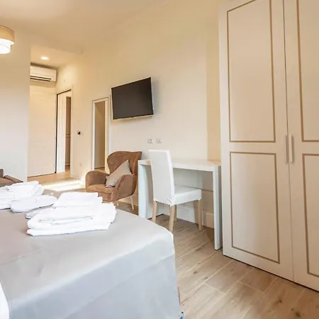 Flat 285 La 3* Roma